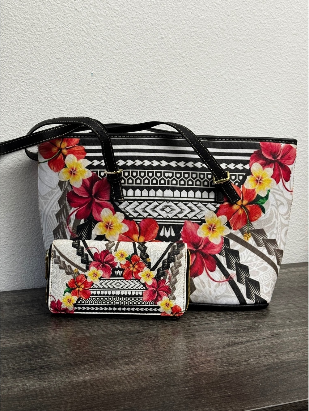 Tropical Hibiscus Tribal Print Tote Bag & Matching Zip Wallet Set